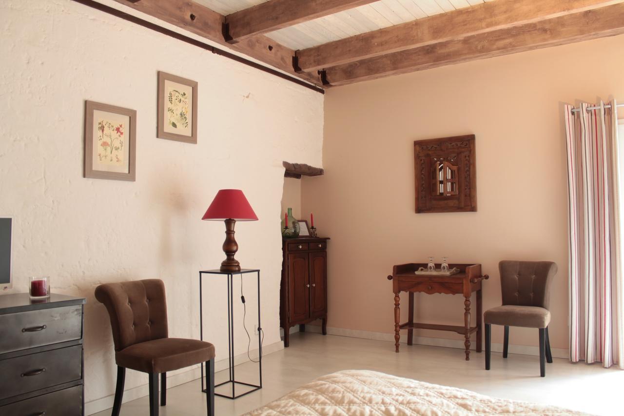 Mas De La Douceur Bed & Breakfast Saint-Andiol Exterior foto