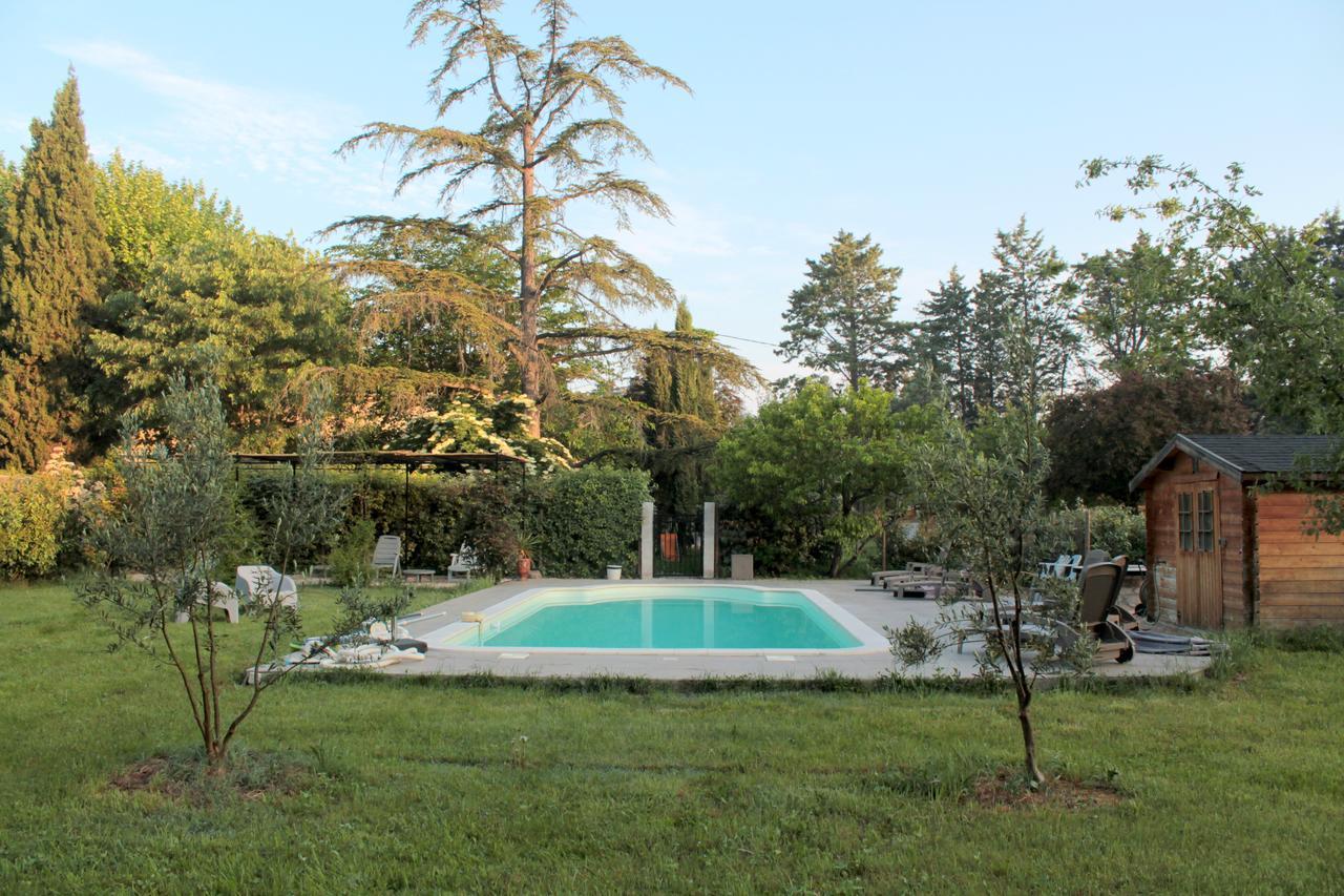Mas De La Douceur Bed & Breakfast Saint-Andiol Exterior foto
